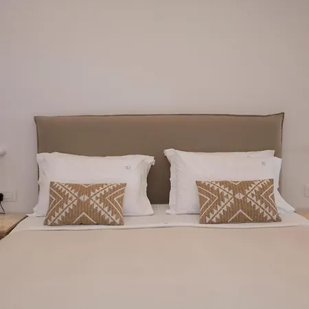 Hotel Elena Mykonos 3*