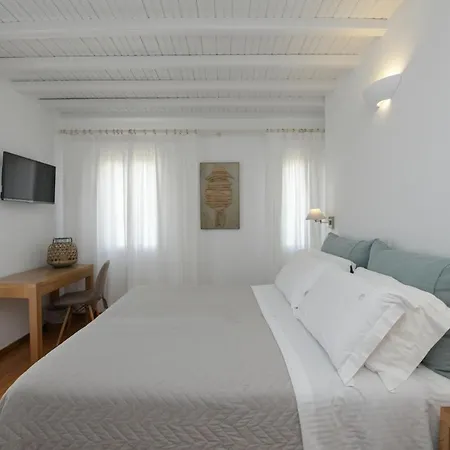Elena Mykonos 3*